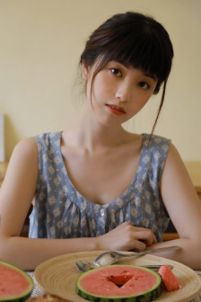 女囚残酷私刑